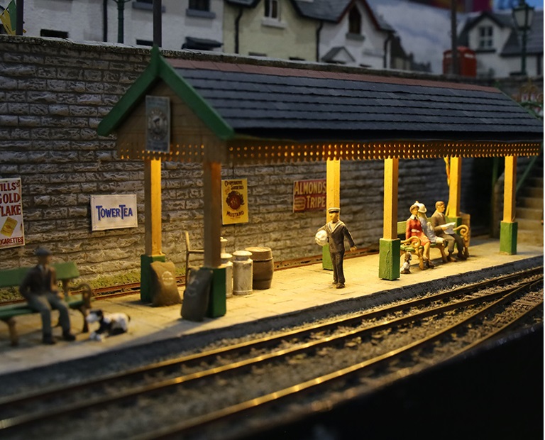 Image of O gauge modelling